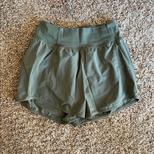 Lululemon Shorts Like New Size 4